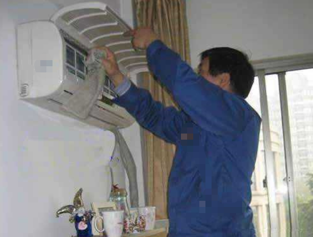 家用空调跳闸维修案例